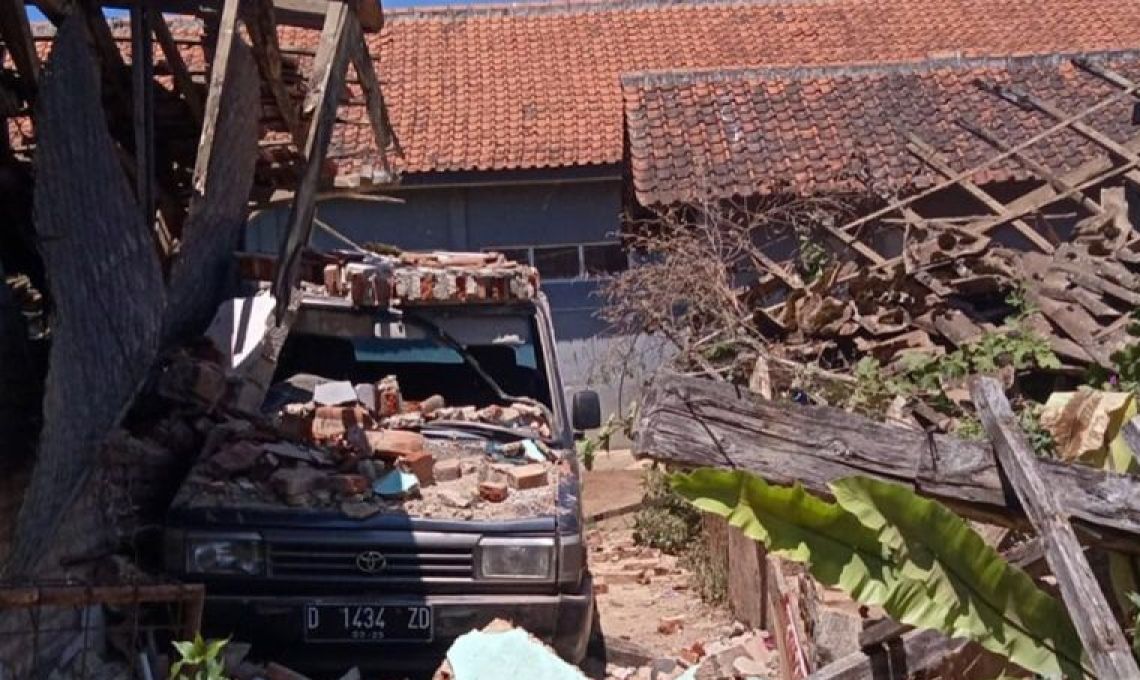 BPBD Jabar 20 Orang Terluka Akibat Gempa Bumi Di Bandung Pada Rabu Pagi.